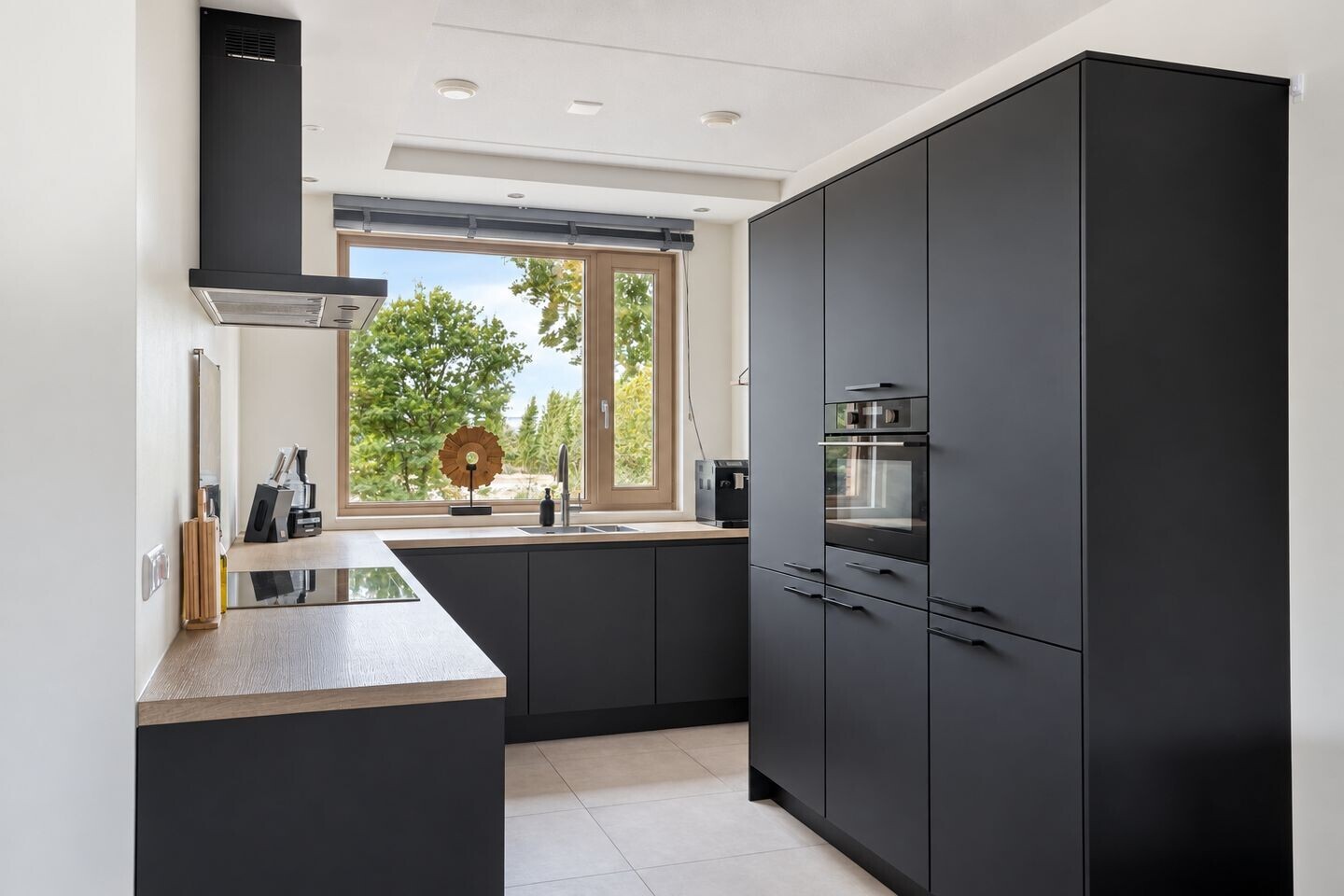 Tussenwoning te koop: Adelheidstraat 18, 'S-Hertogenbosch