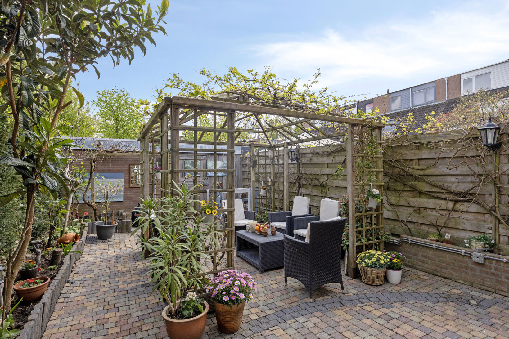 Tussenwoning te koop: Negende Reit 42, 'S-Hertogenbosch