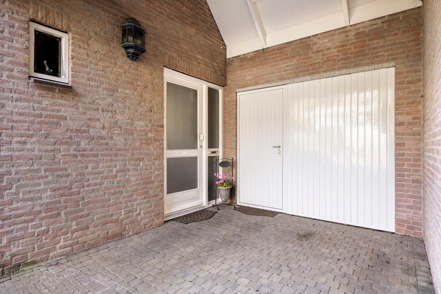 Twee-onder-één-kap te koop: Eerste Morgen 13, 'S-Hertogenbosch