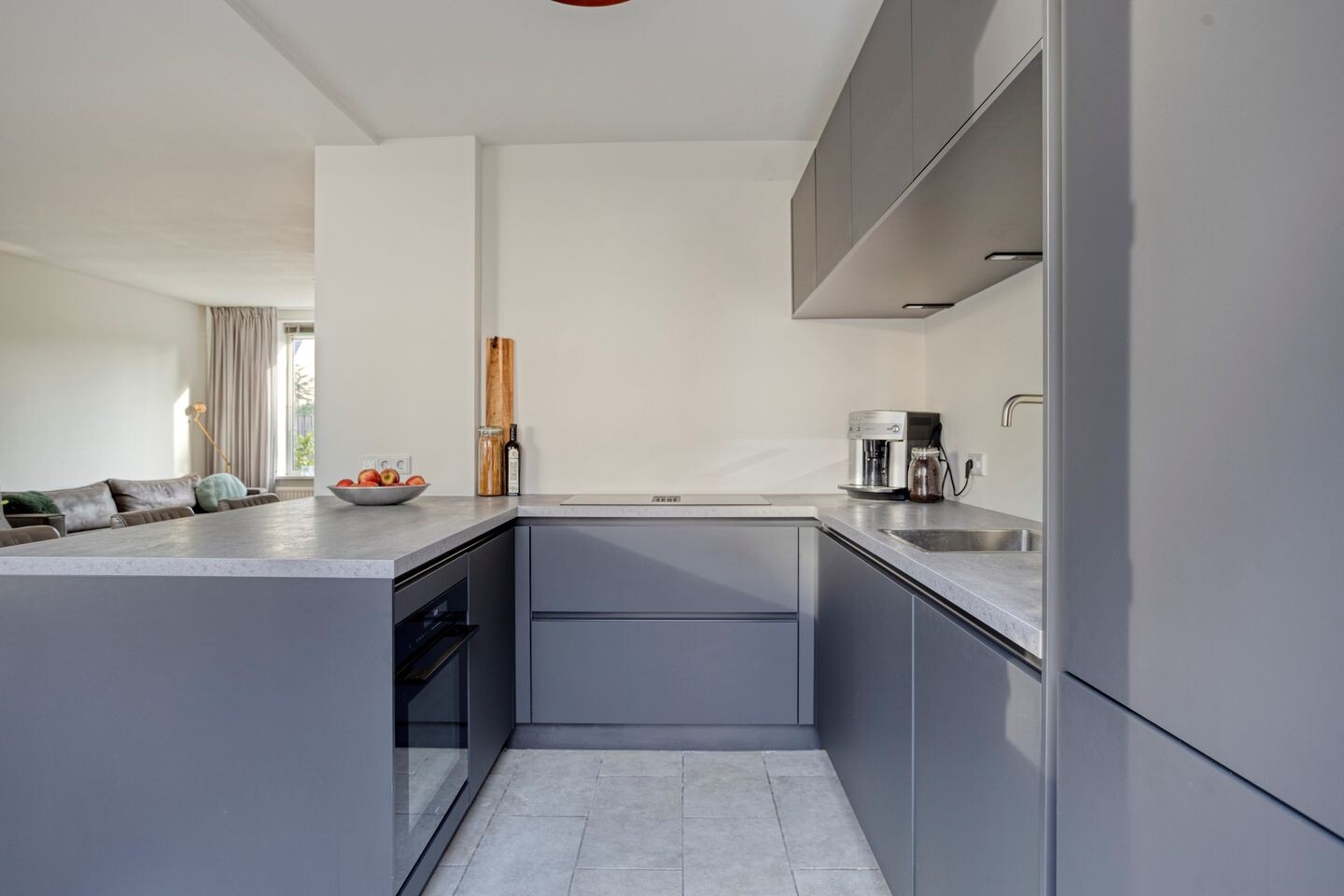 Hoekwoning te koop: Abdijenlaan 1, 'S-Hertogenbosch