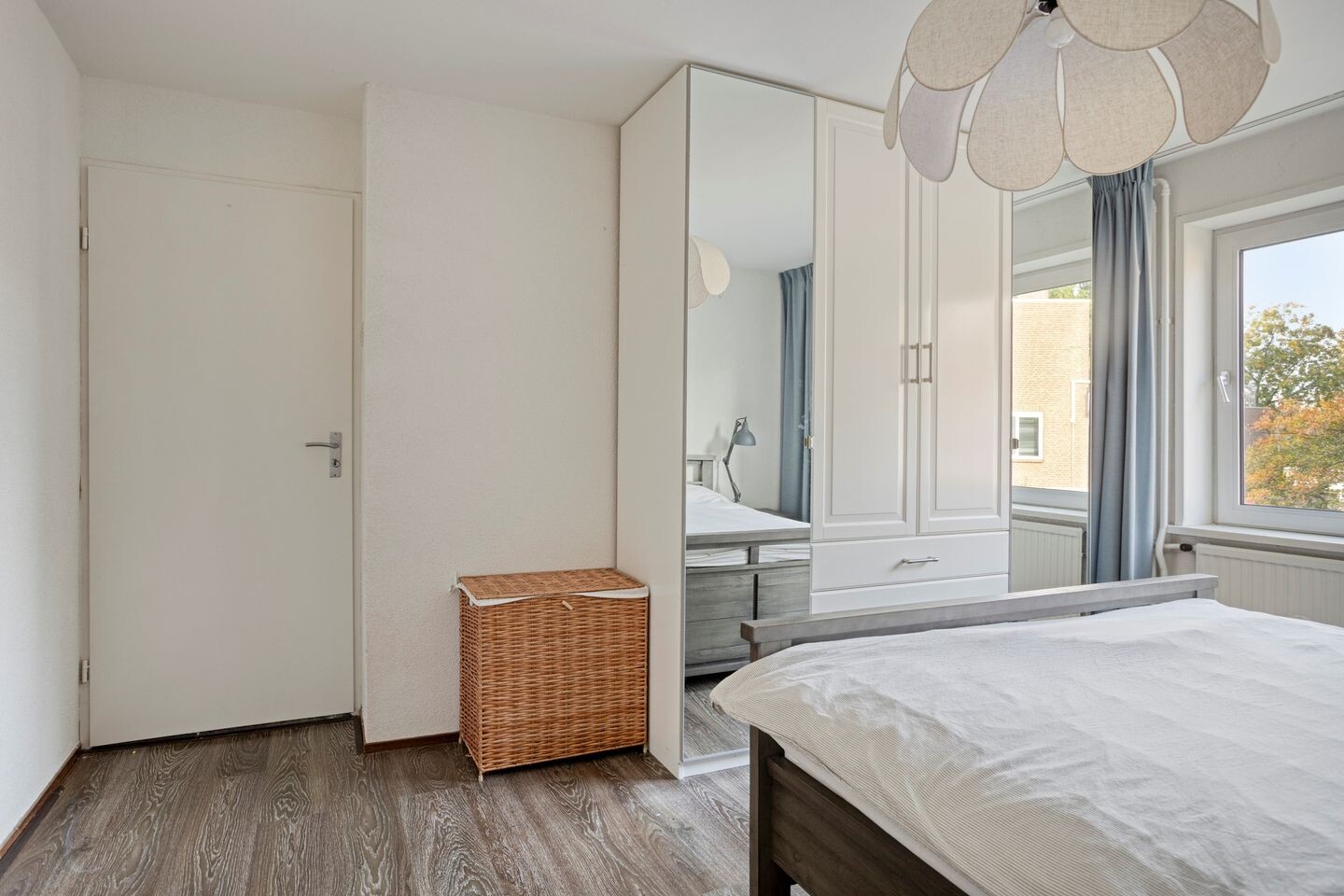 Hoekwoning te koop: Abdijenlaan 1, 'S-Hertogenbosch
