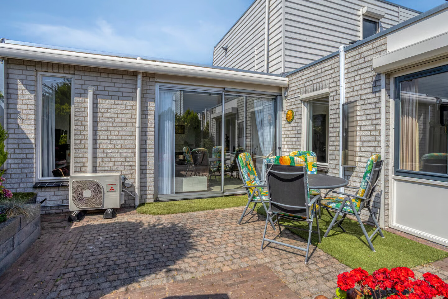 Tussenwoning te koop: Landstrekenlaan 110, 'S-Hertogenbosch