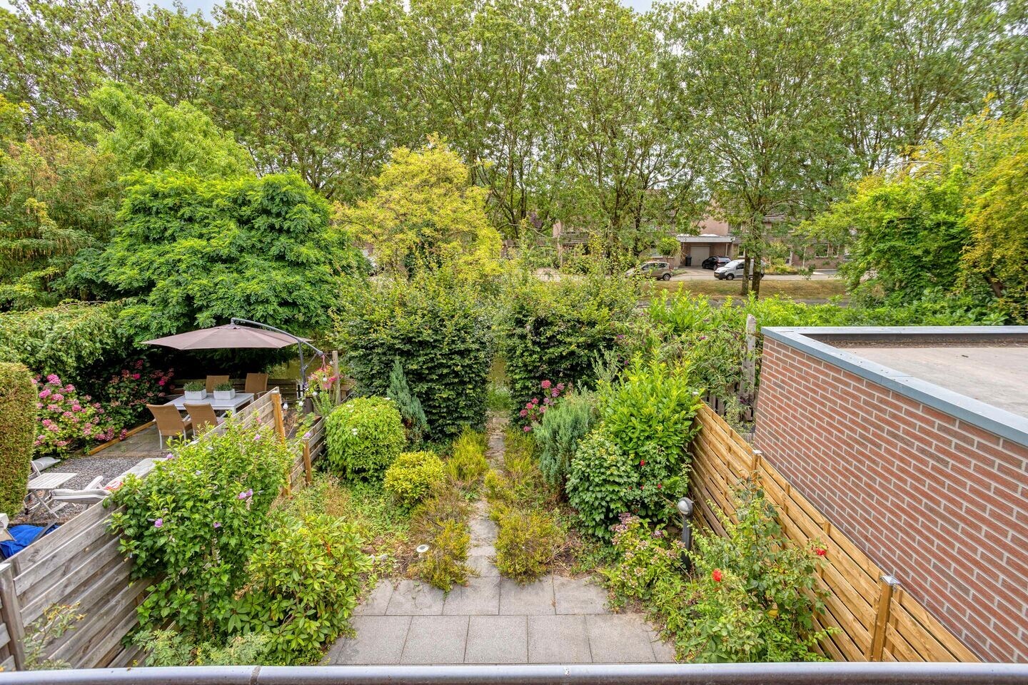 Tussenwoning te koop: Eendrachtspolder 28, 'S-Hertogenbosch