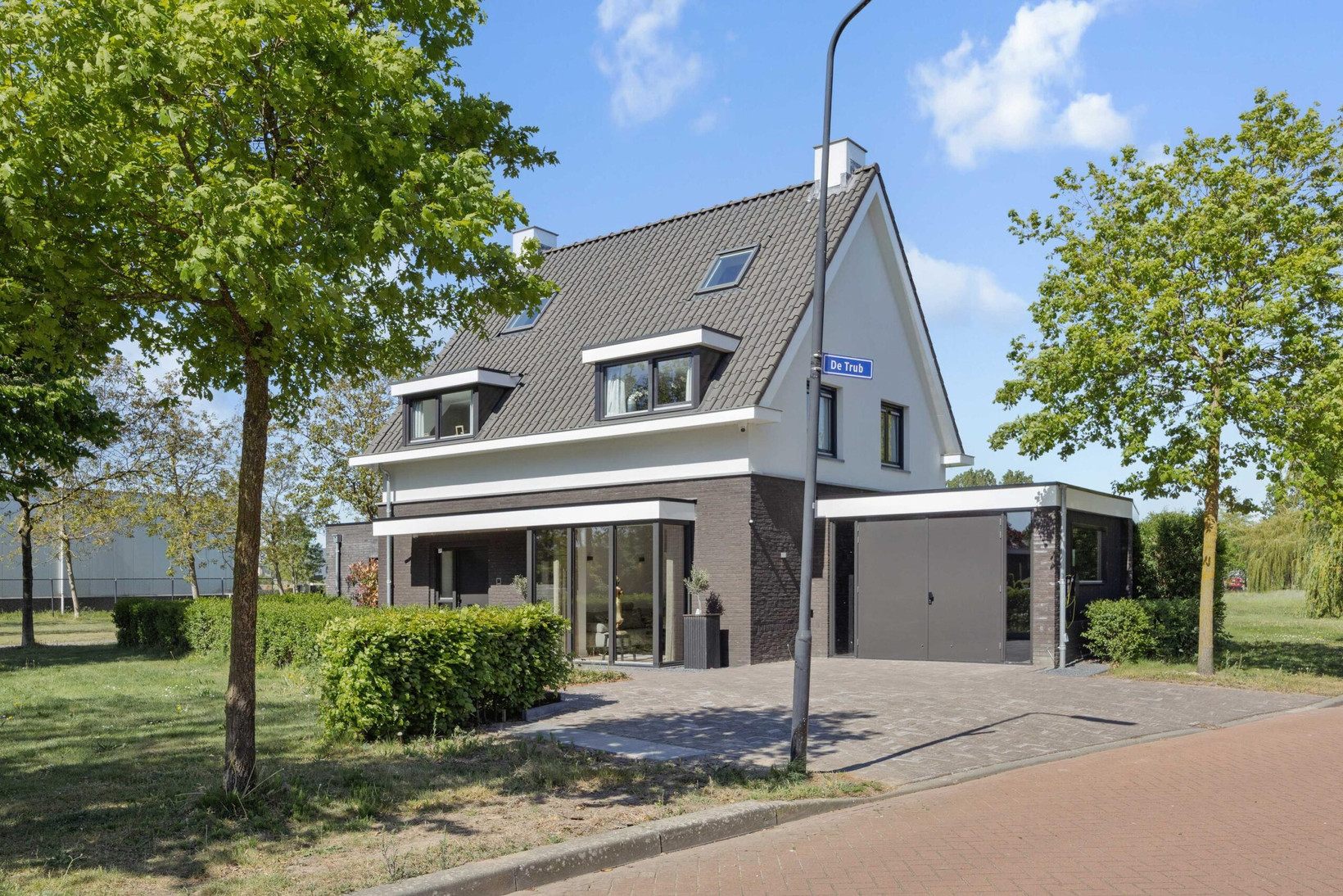 Vrijstaande woning te koop: Kasteeldreef 29, 'S-Hertogenbosch