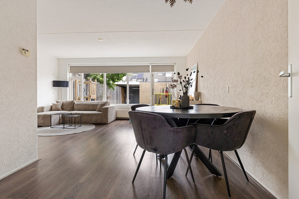 Tussenwoning te koop: Troelstradreef 74, 'S-Hertogenbosch