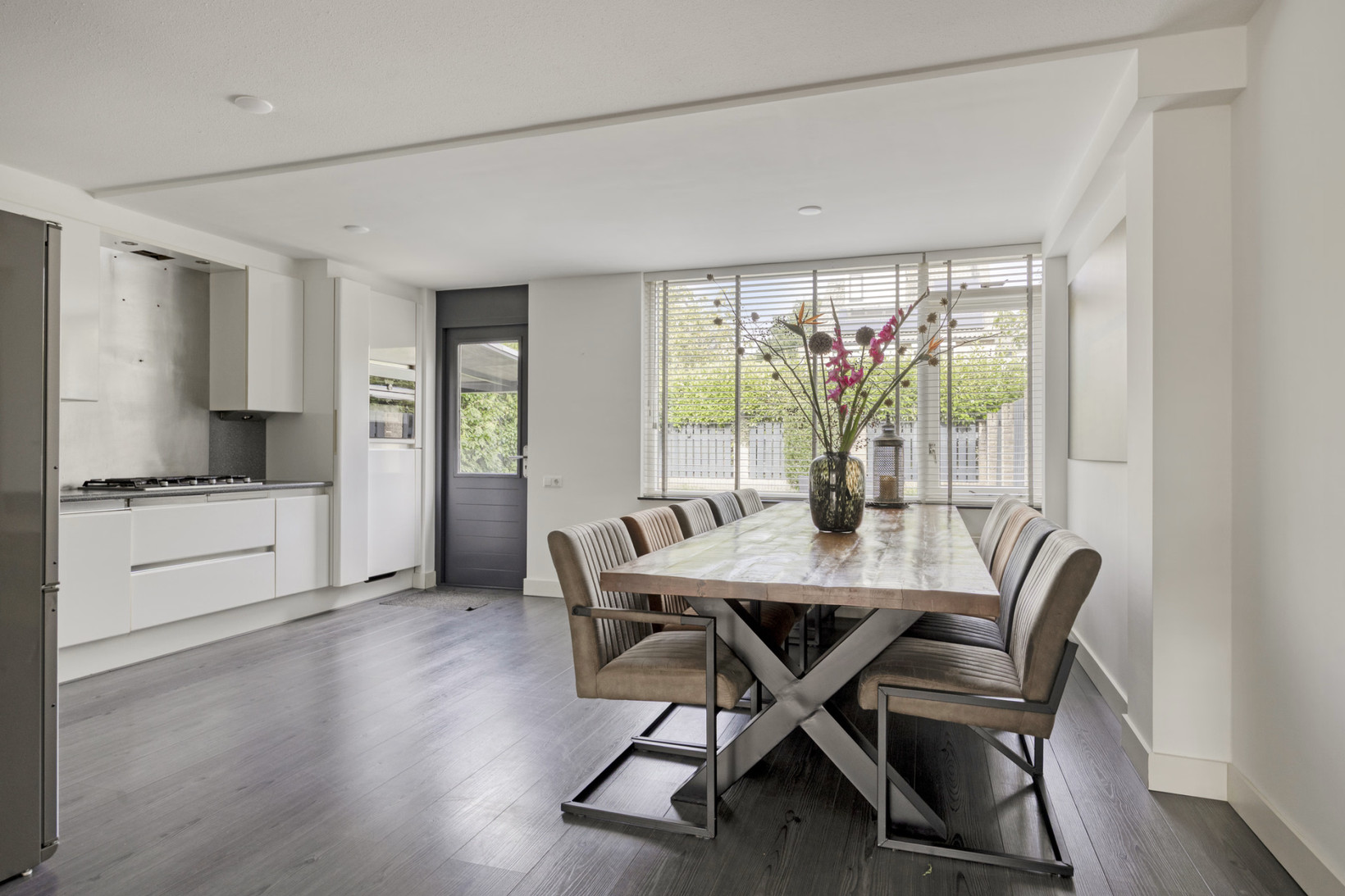 Tussenwoning te koop: Zilverpark 165, 'S-Hertogenbosch