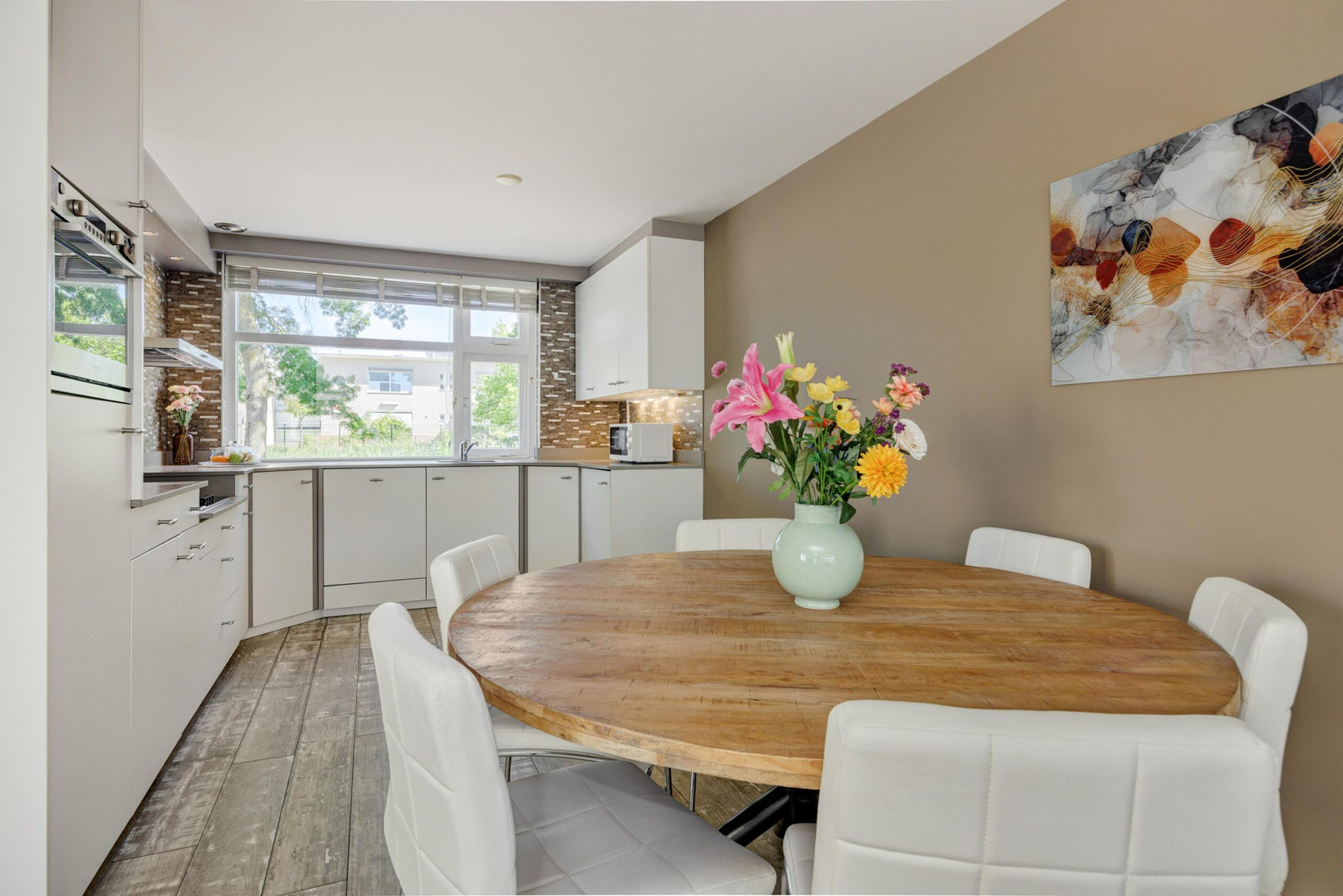 Hoekwoning te koop: Zwartbroekweg 400, 'S-Hertogenbosch