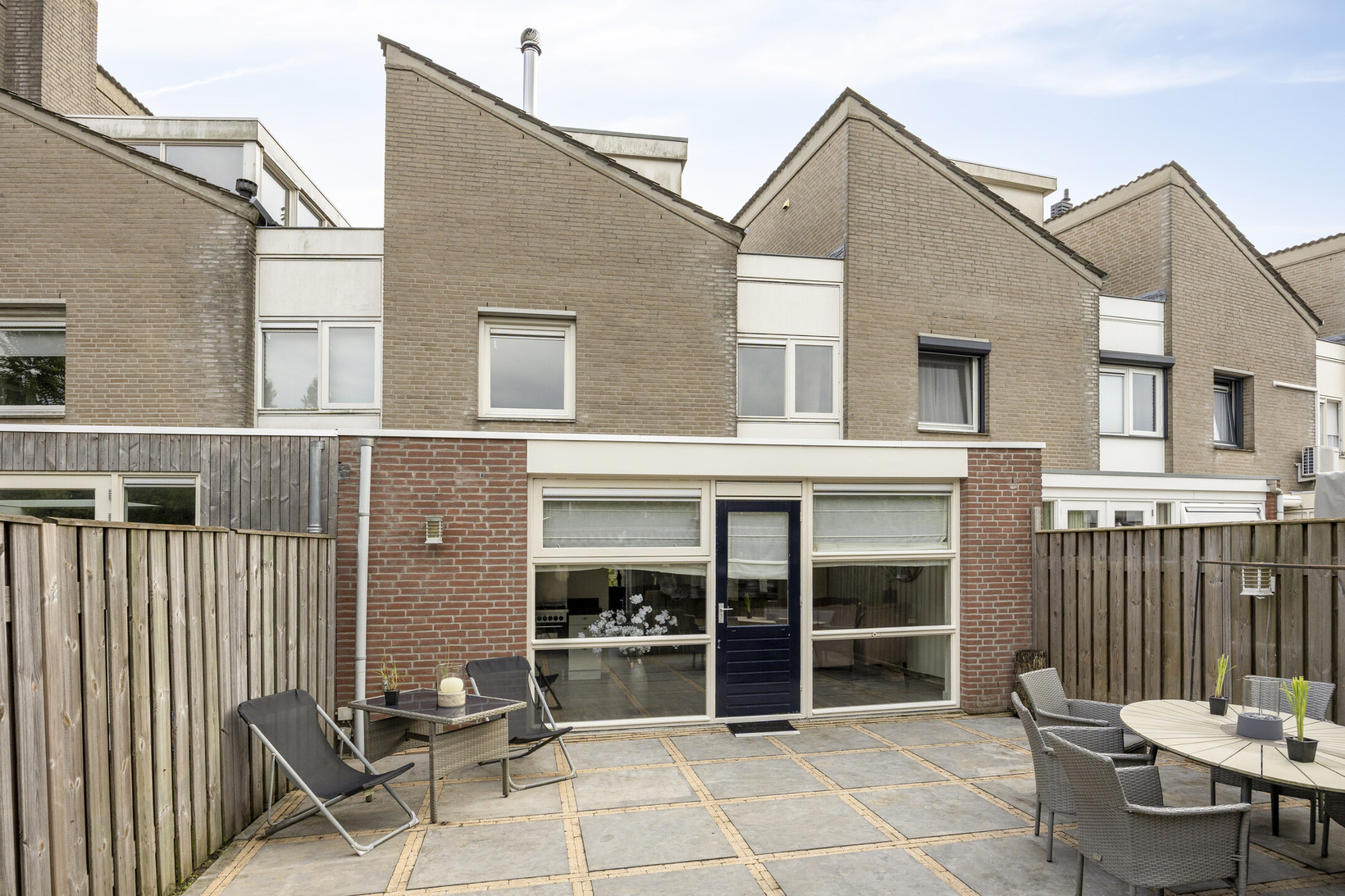 Tussenwoning te koop: Spaanse Matplein 10, 'S-Hertogenbosch