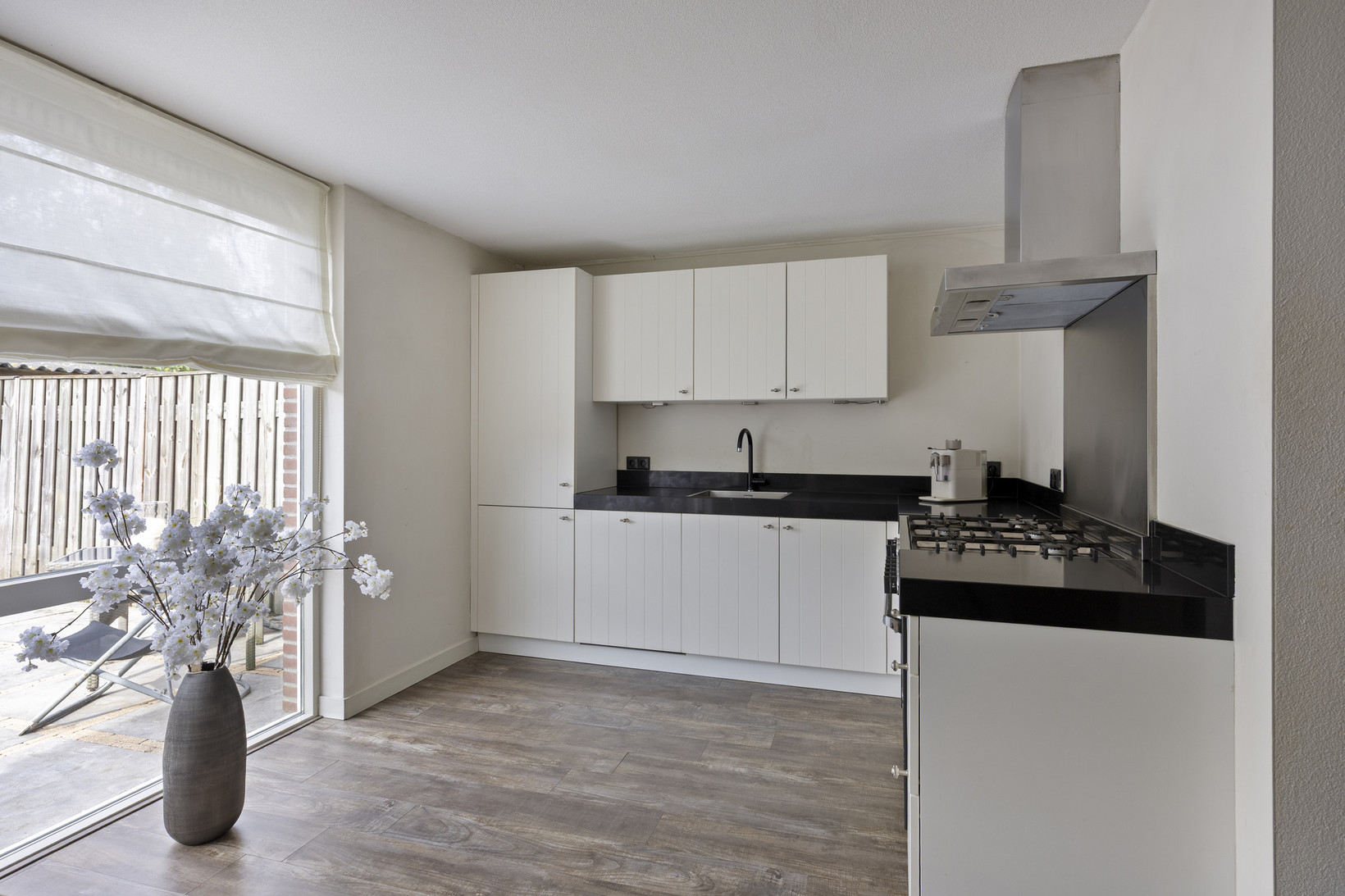 Tussenwoning te koop: Spaanse Matplein 10, 'S-Hertogenbosch