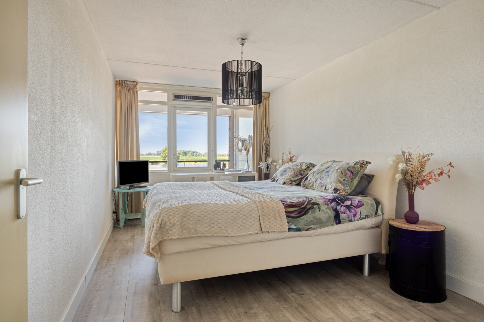 Appartement te koop: Maasboulevard 21, 'S-Hertogenbosch