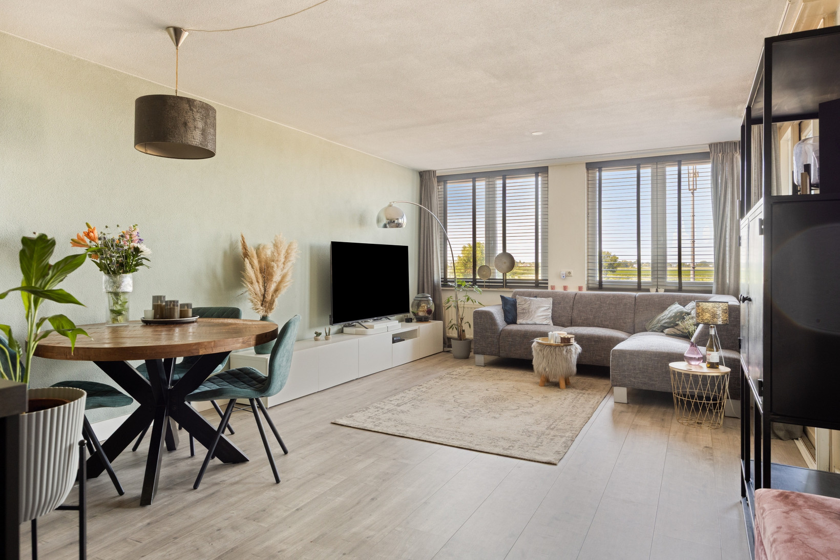 Appartement te koop: Maasboulevard 21, 'S-Hertogenbosch