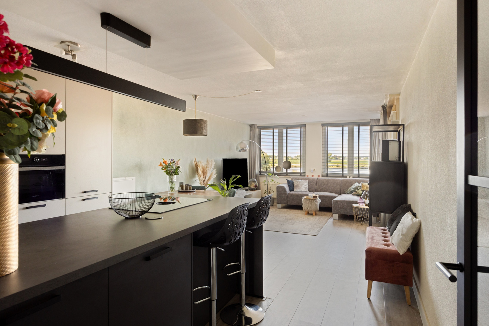 Appartement te koop: Maasboulevard 21, 'S-Hertogenbosch
