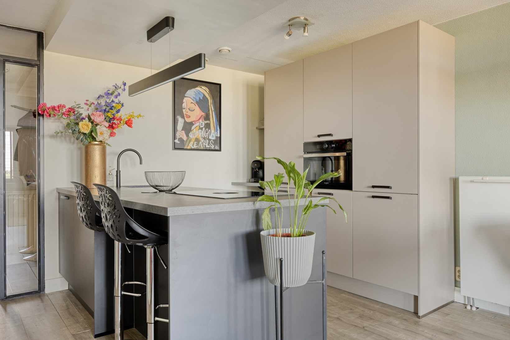 Appartement te koop: Maasboulevard 21, 'S-Hertogenbosch