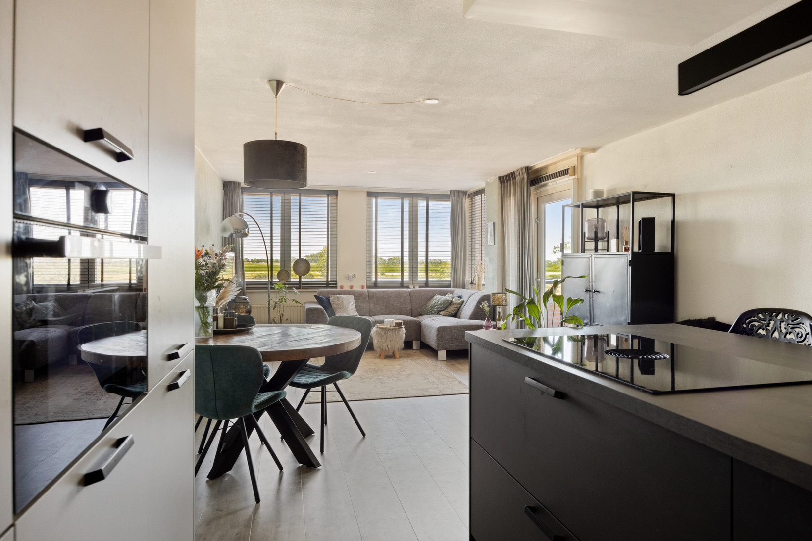 Appartement te koop: Maasboulevard 21, 'S-Hertogenbosch