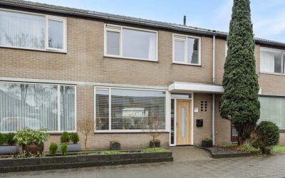 Raadhuisstraat 102