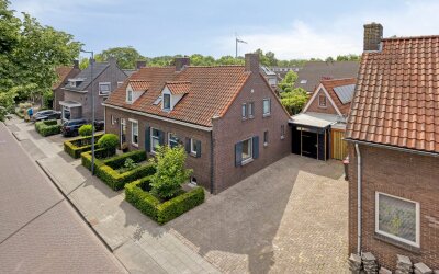 Burg. Nieuwenhuijzenstraat 29