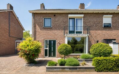 Huygensstraat 11