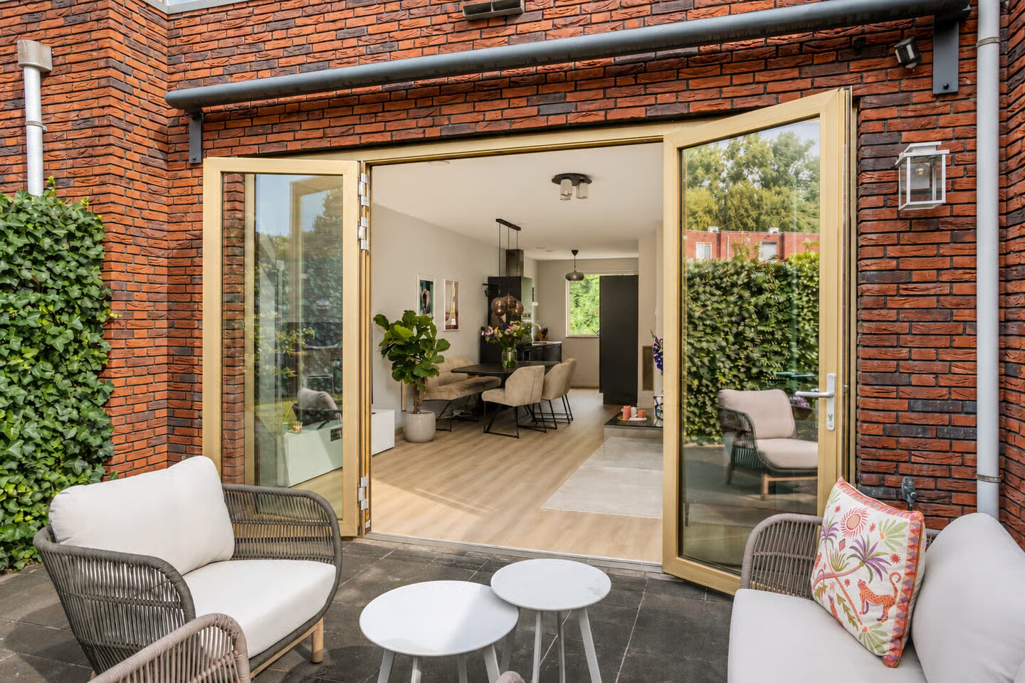 Tussenwoning te koop: De Hoef 528, Rosmalen