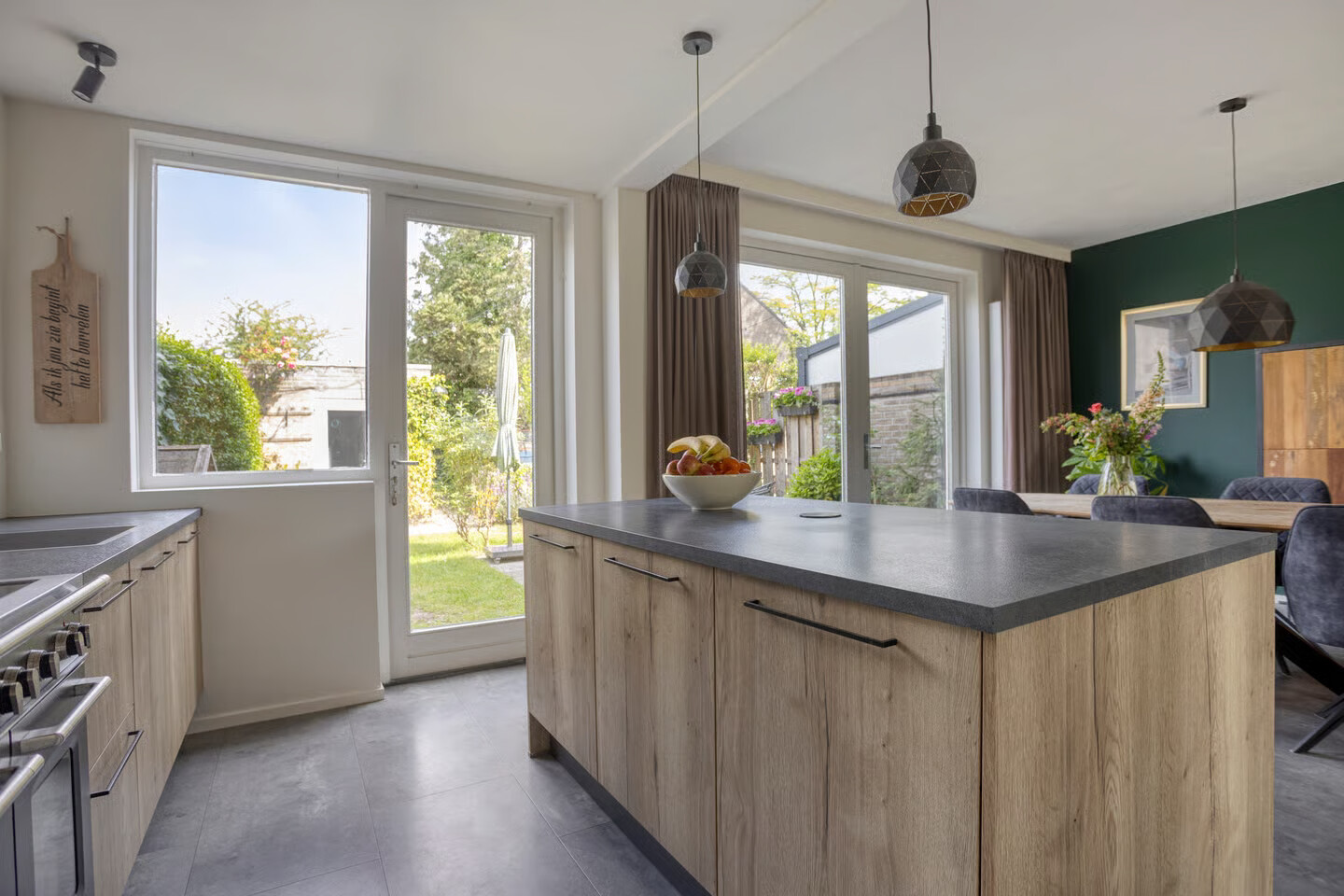 Tussenwoning te koop: Felix Timmermanslaan 12, Rosmalen