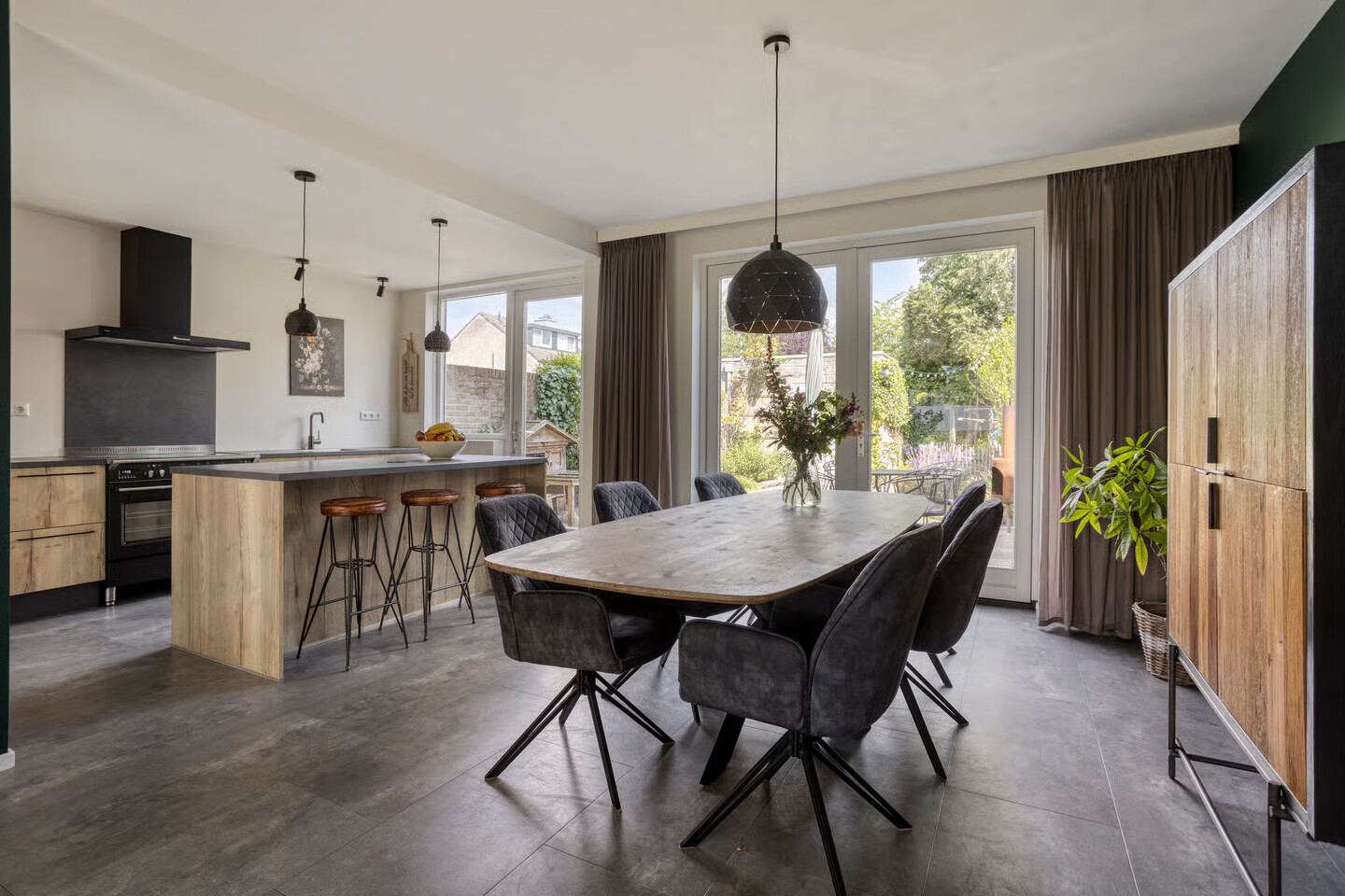 Tussenwoning te koop: Felix Timmermanslaan 12, Rosmalen