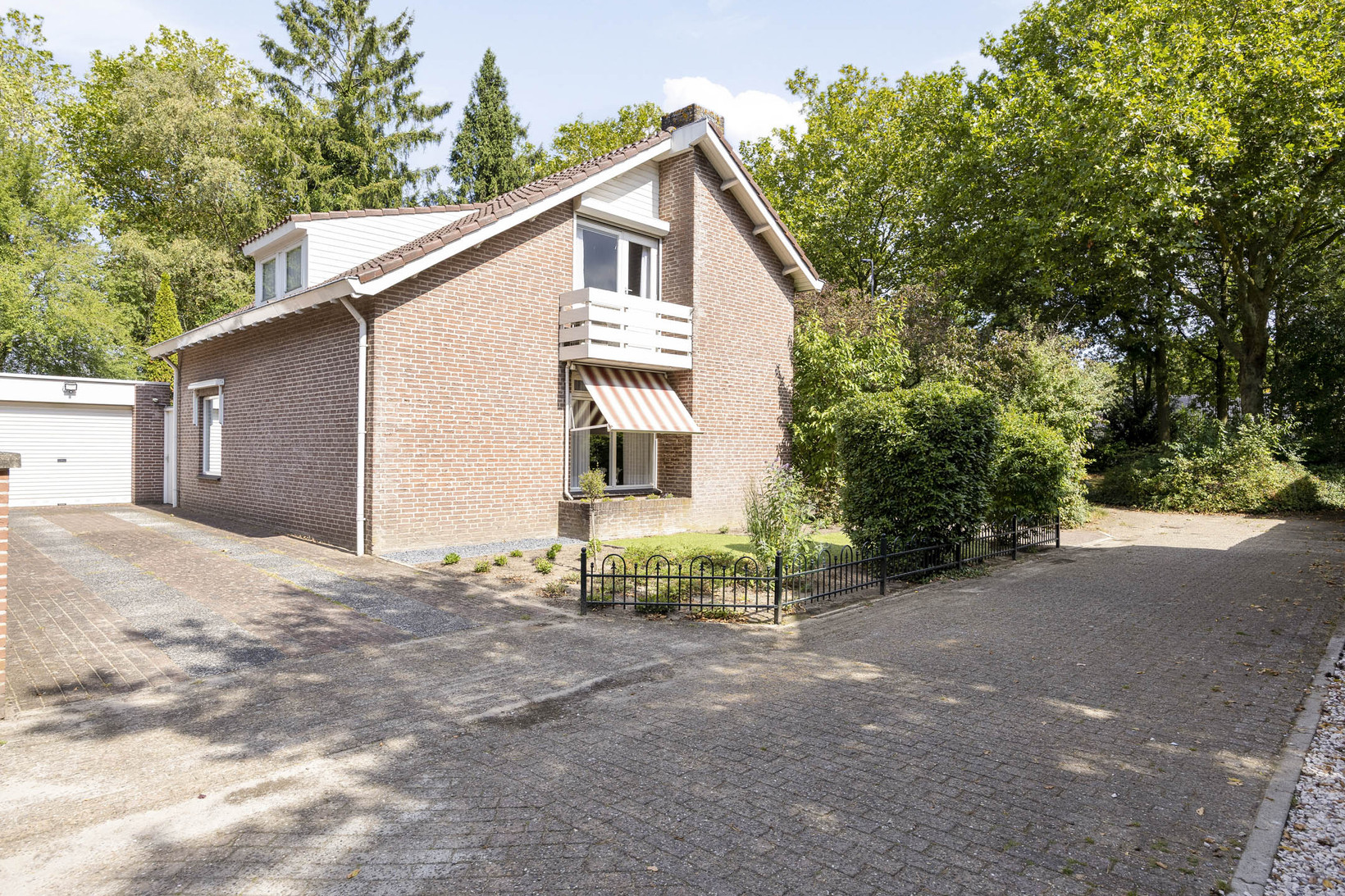 Vrijstaande woning te koop: Buskeshoeven 119, Rosmalen