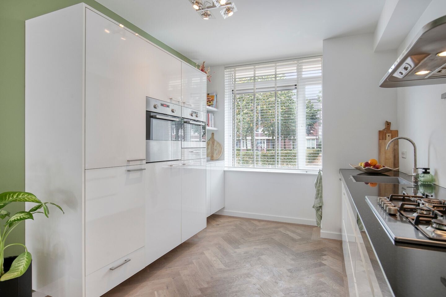 Tussenwoning te koop: Cantatehof 9, Rosmalen