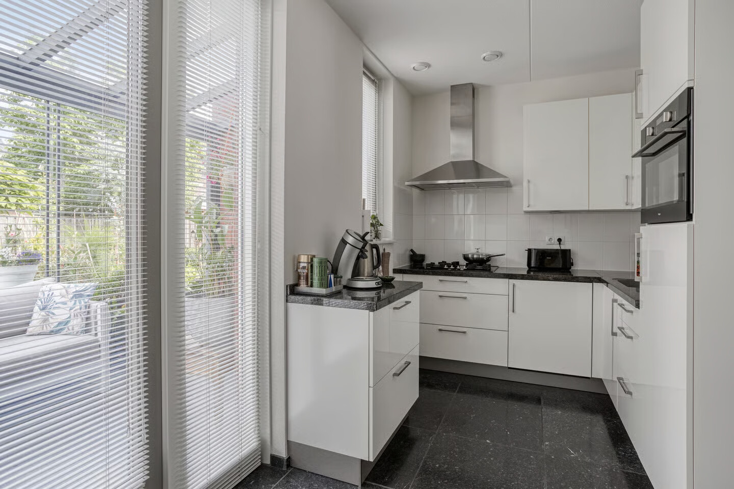 Tussenwoning te koop: Refreinstraat 15, Rosmalen