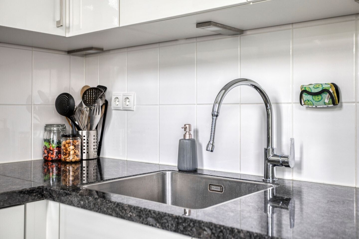 Tussenwoning te koop: Refreinstraat 15, Rosmalen