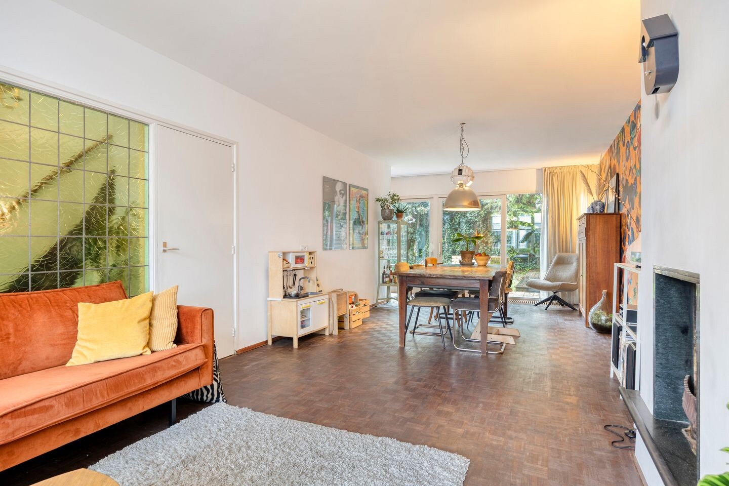 Tussenwoning te koop: Emanuel van der Venstraat 8, Rosmalen
