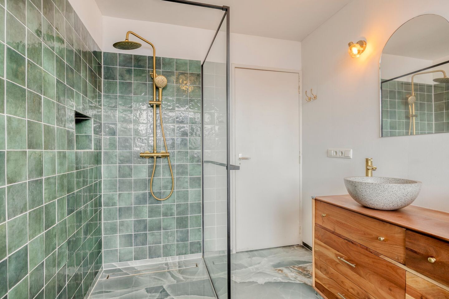 Tussenwoning te koop: Emanuel van der Venstraat 8, Rosmalen