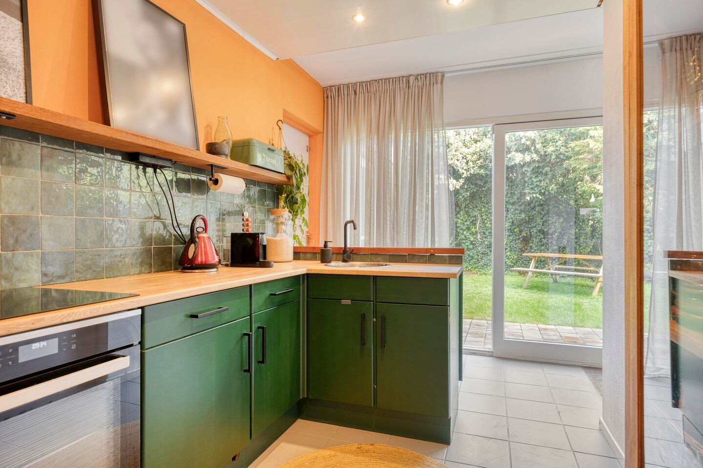 Tussenwoning te koop: Emanuel van der Venstraat 8, Rosmalen
