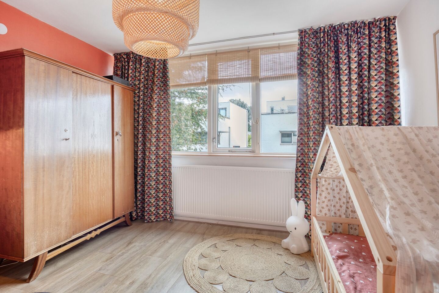 Tussenwoning te koop: Emanuel van der Venstraat 8, Rosmalen