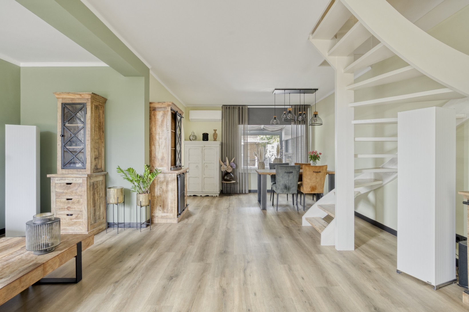 Tussenwoning te koop: Jan van Delftstraat 3, Rosmalen