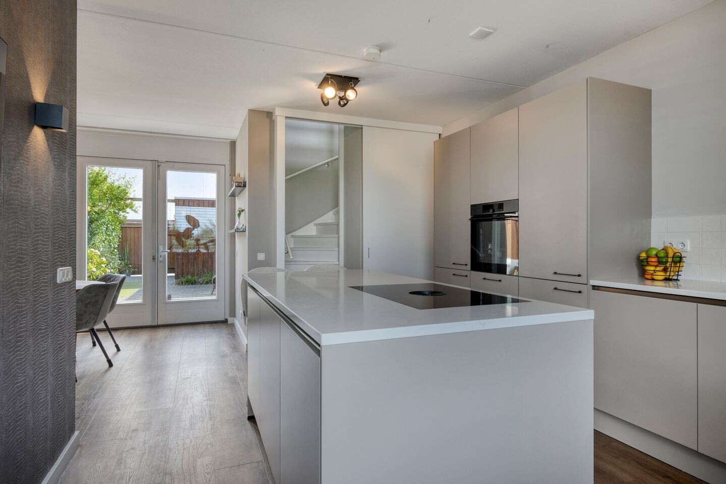 Tussenwoning te koop: Deltalaan 8, Rosmalen