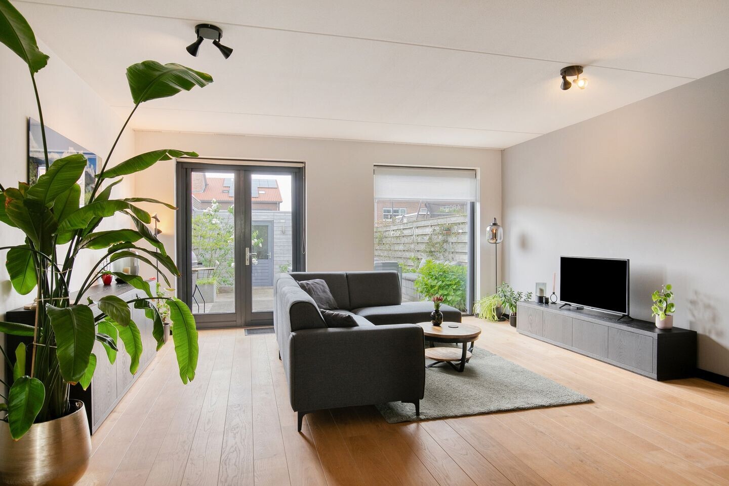 Tussenwoning te koop: Indigoweg 43, Rosmalen