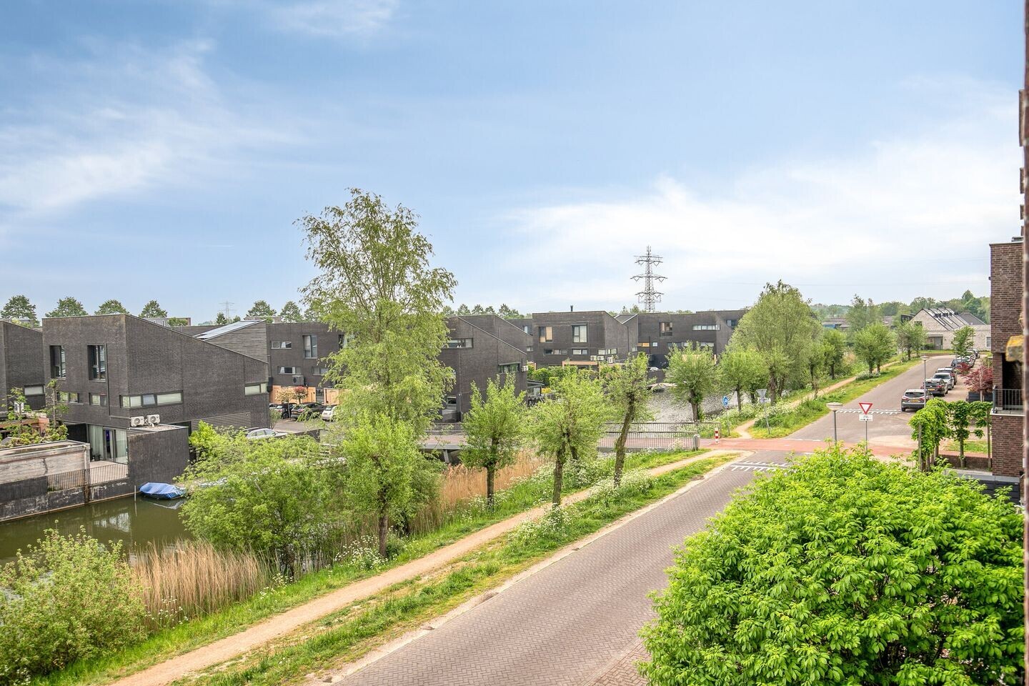 Tussenwoning te koop: Indigoweg 43, Rosmalen