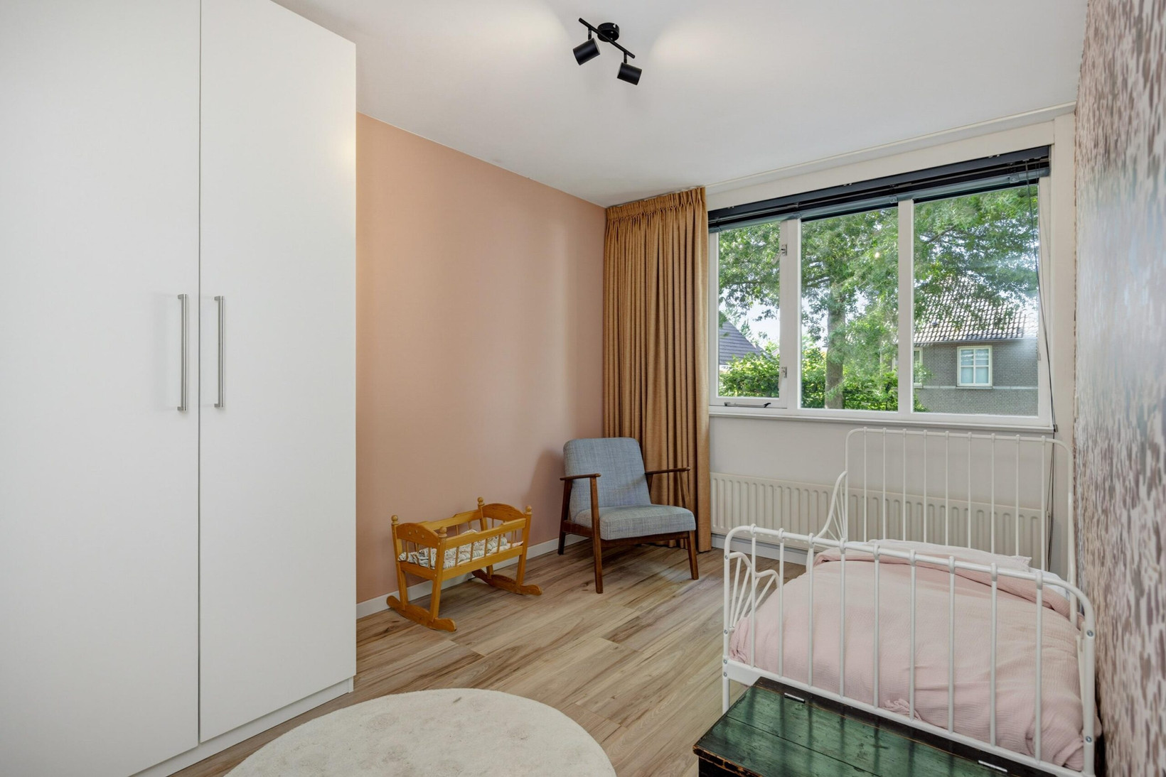 Tussenwoning te koop: Oosteinderweg 115, Rosmalen