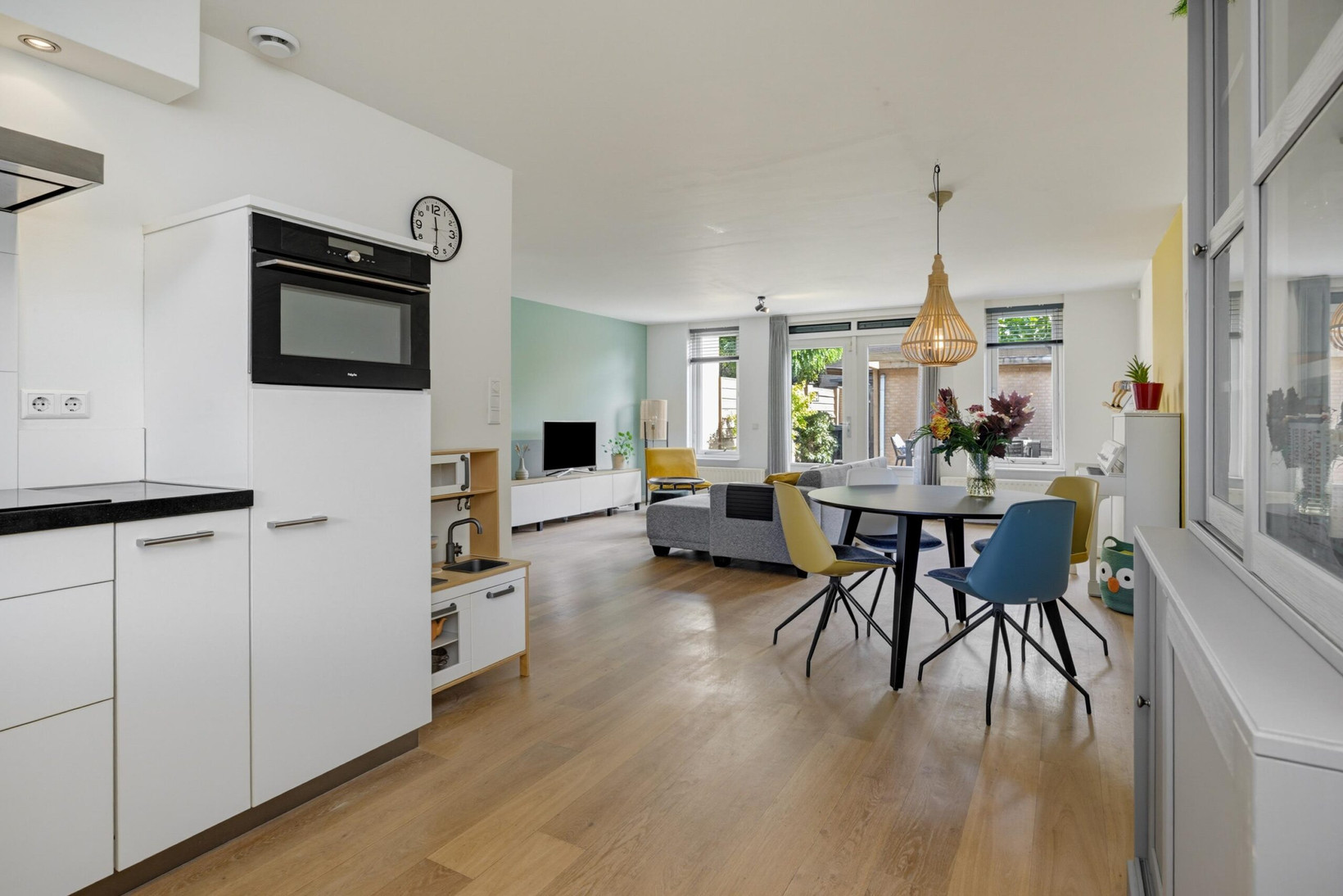 Tussenwoning te koop: Oosteinderweg 115, Rosmalen