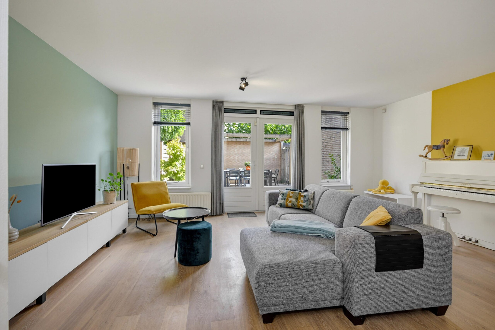 Tussenwoning te koop: Oosteinderweg 115, Rosmalen