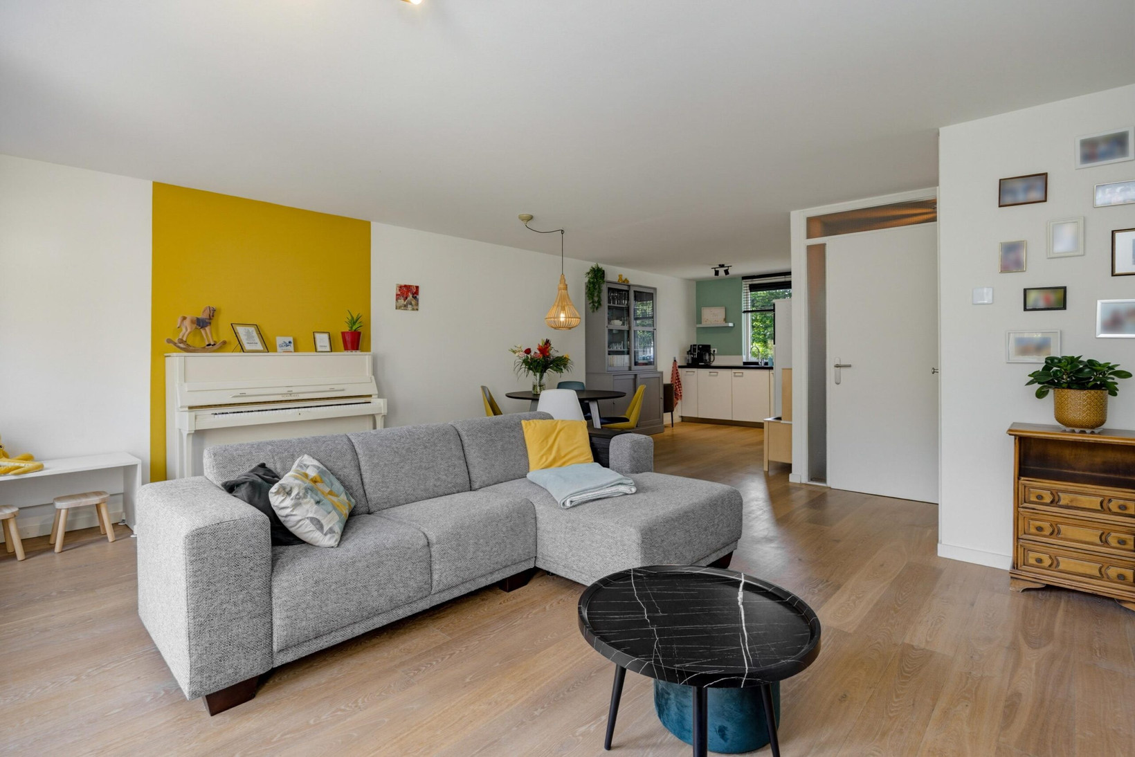 Tussenwoning te koop: Oosteinderweg 115, Rosmalen