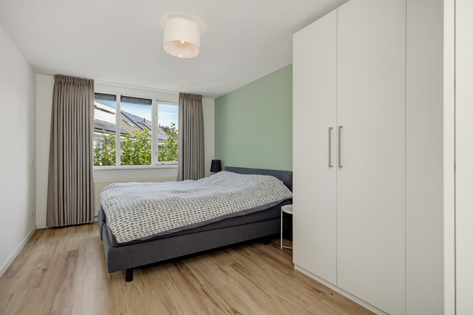 Tussenwoning te koop: Oosteinderweg 115, Rosmalen