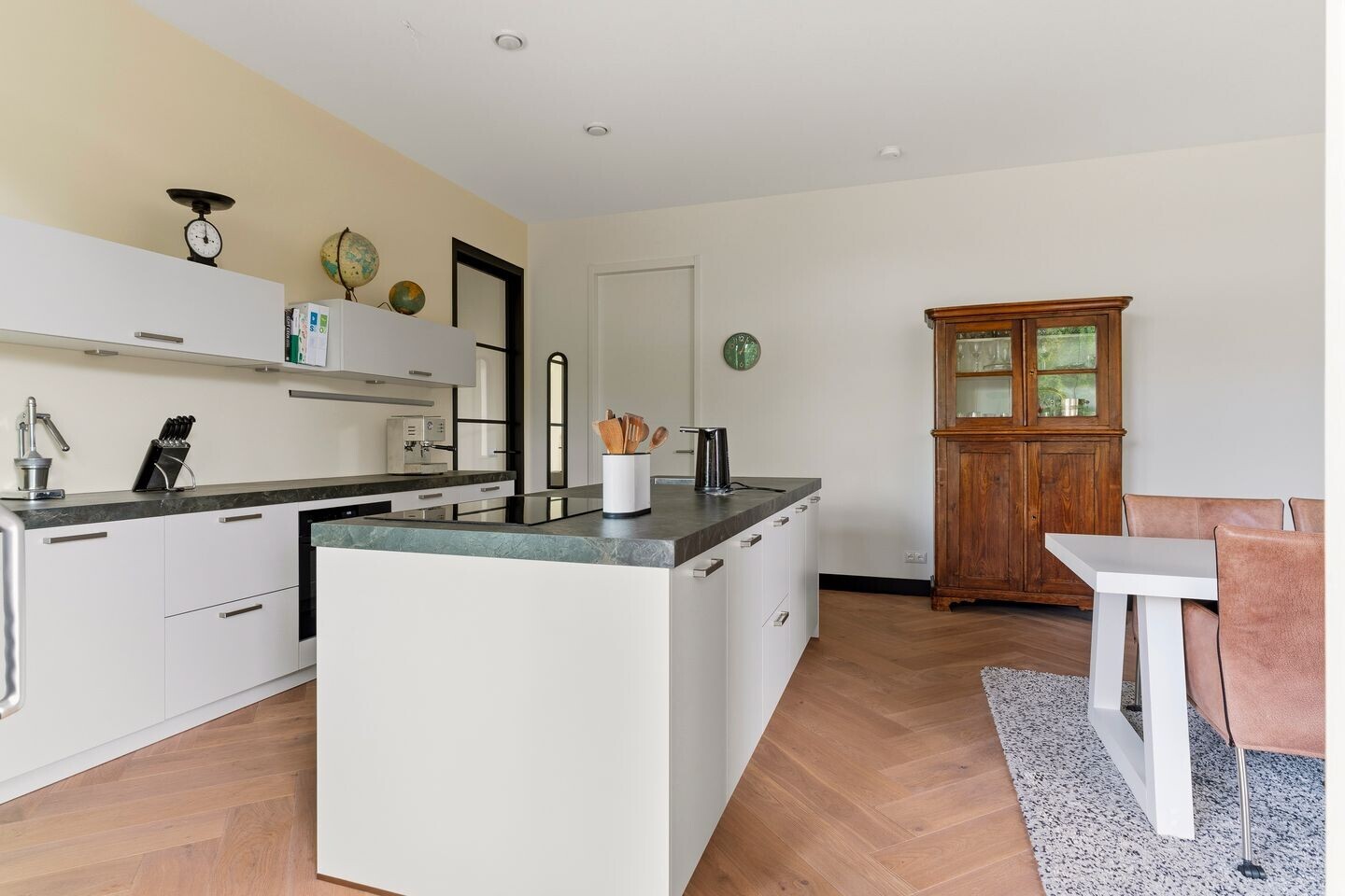 Appartement te koop: Coudewater 146, Rosmalen