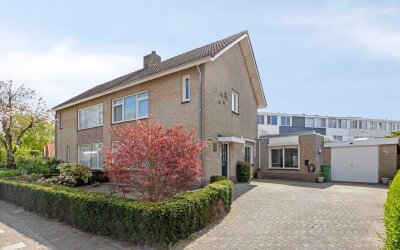 Torenstraat 16