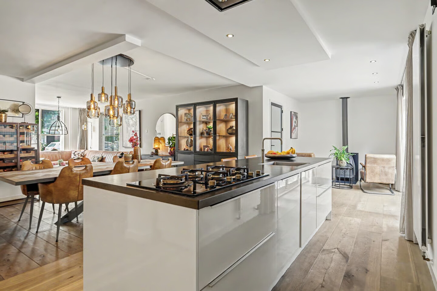 Hoekwoning te koop: Monseigneur van Kesselstraat 13, Vlijmen