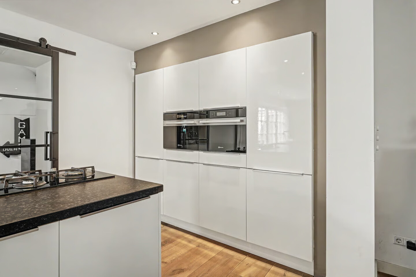 Hoekwoning te koop: Monseigneur van Kesselstraat 13, Vlijmen