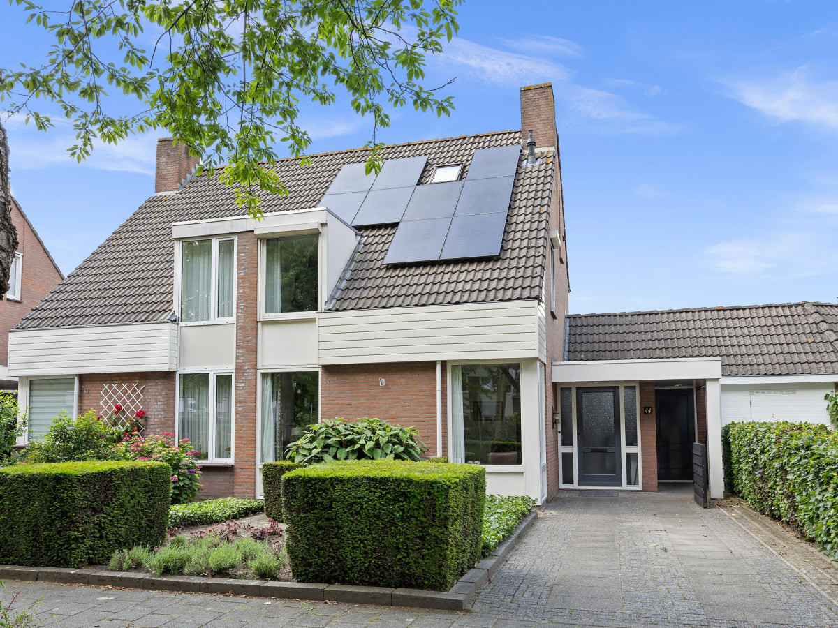 Tussenwoning te koop: De Klok 17, Vlijmen