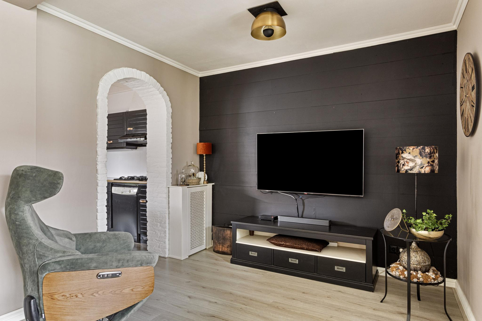 Tussenwoning te koop: Irenelaan 28, Vlijmen