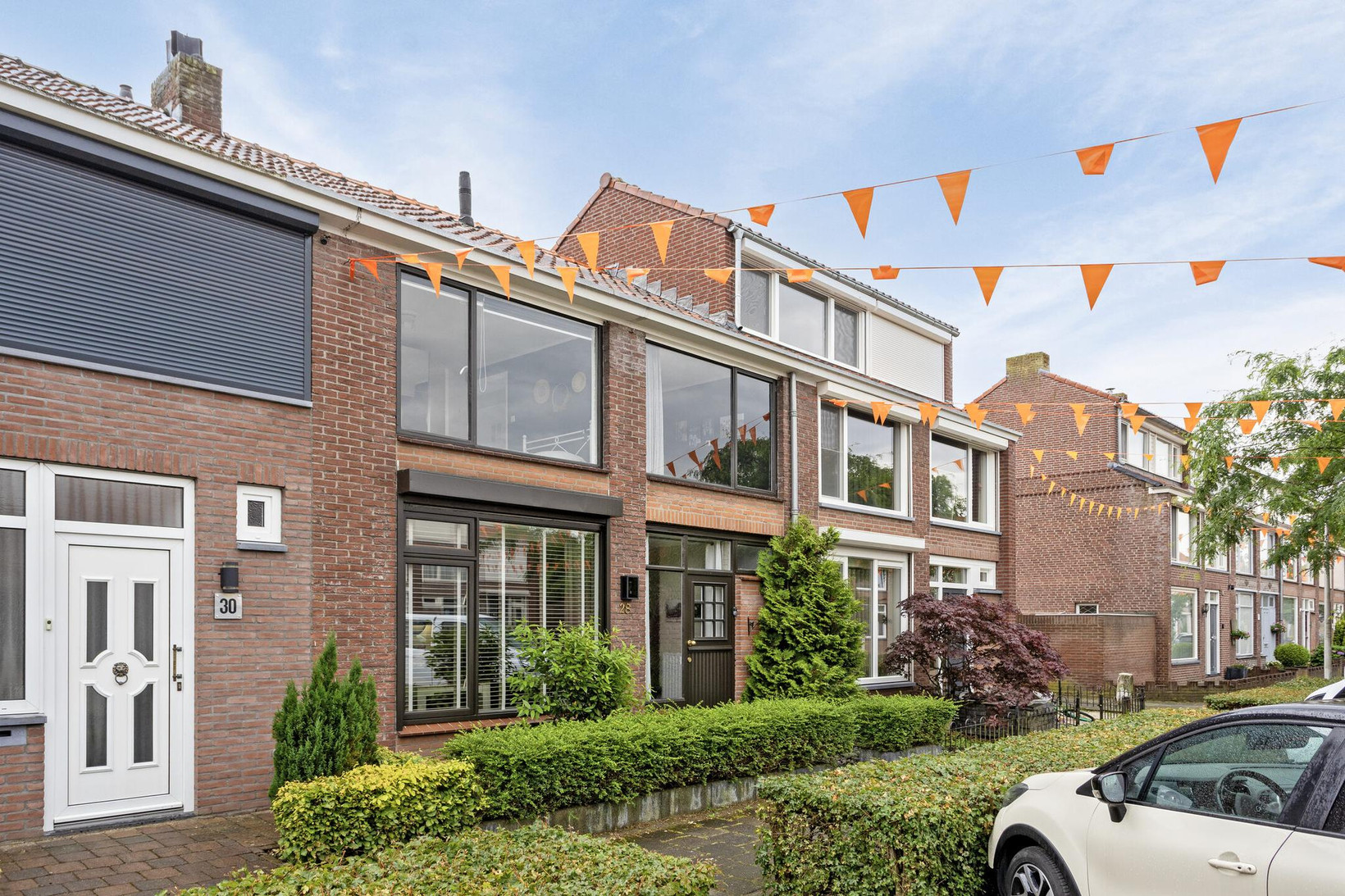 Tussenwoning te koop: Irenelaan 28, Vlijmen