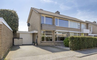 De Roverestraat 1