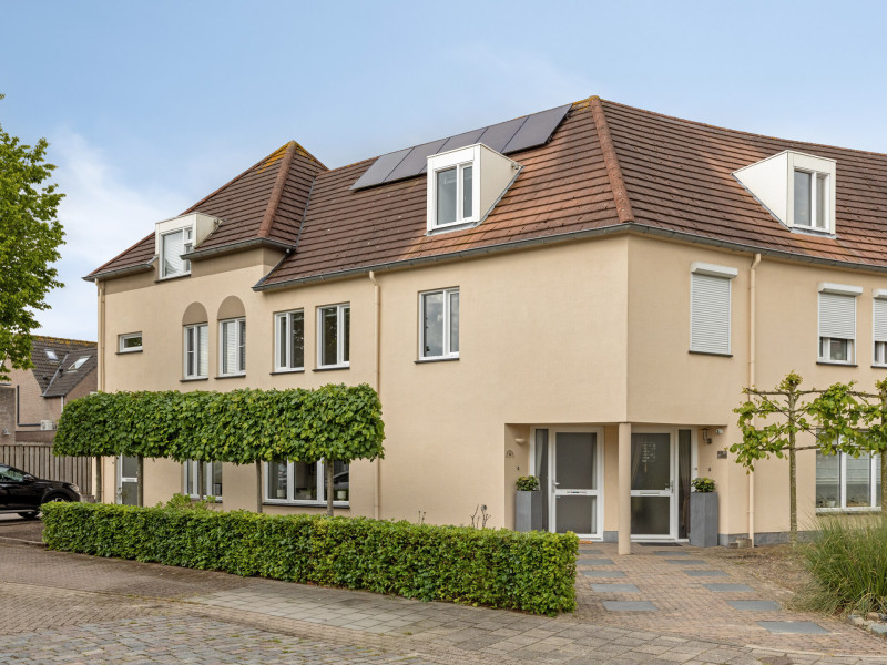 Tussenwoning te koop: Den Uylplein 38, Vlijmen